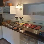 Zur Burgruine