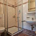 Hotell Zur Burgruine *
