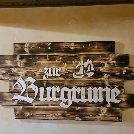 ホテル Zur Burgruine ポッテンシュタイン