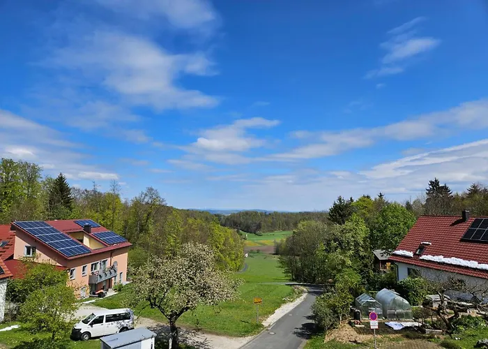 Zur Burgruine * Pottenstein